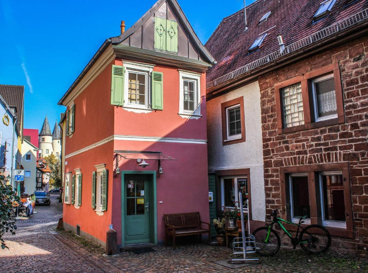 Weekly Boardinghouse Aparthotel Lohr Екстериор снимка