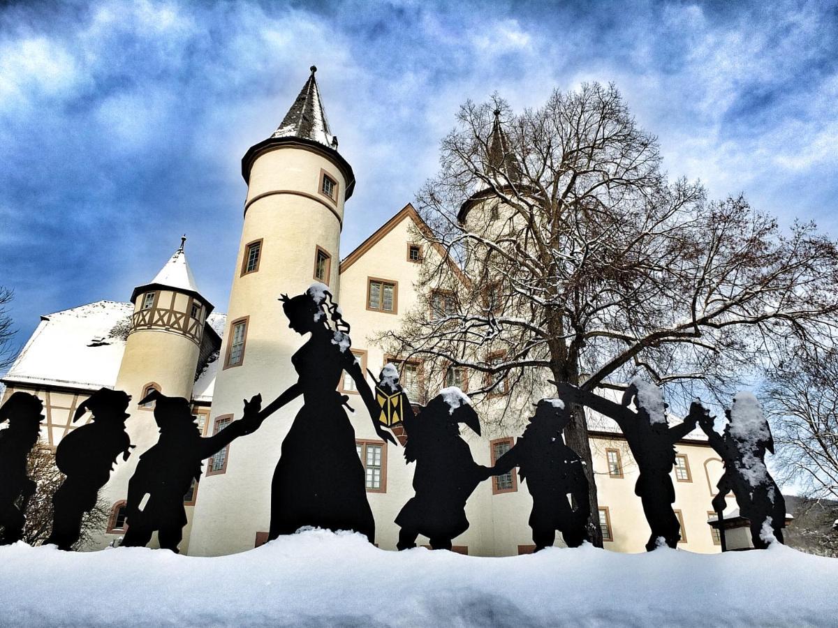 Weekly Boardinghouse Aparthotel Lohr Екстериор снимка